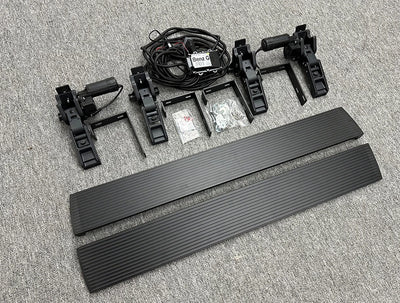 Marchepieds Électriques Rétractables Mercedes Classe G W463 2000-2018 - vue de face - Becquet Voiture