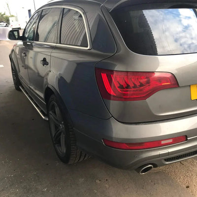 Marchepieds Latéraux Aluminium Audi Q7 2006-2015 - packshot studio - Becquet Voiture