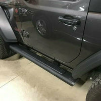Marchepieds Latéraux Aluminium Jeep Wrangler JL 2 Portes 2018-2025 - vue de trois-quarts - Becquet Voiture