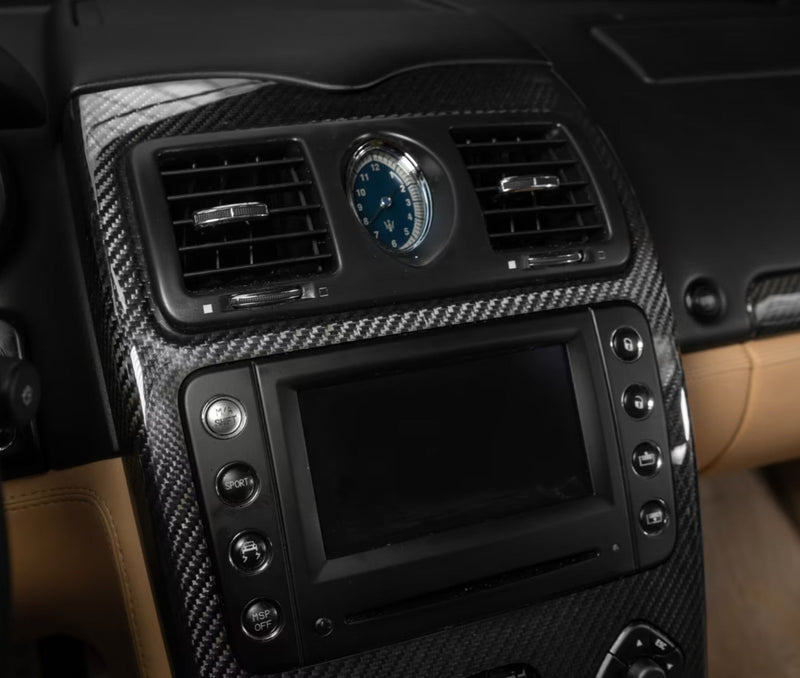 https://cdn.shopify.com/s/files/1/0565/4957/2747/files/maseratiquattroportecentralbuttons3.jpg?v=1777367535