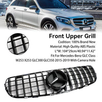 Mercedes GLC W253/X253 2015-2019 Grille Pare-Chocs Avant Noir Brillant Caméra - vue de trois-quarts - Becquet Voiture