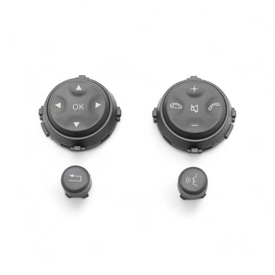 https://cdn.shopify.com/s/files/1/0565/4957/2747/files/mercedessw221boutonsvolantsteeringwheelbuttons7_1.jpg?v=1763137212