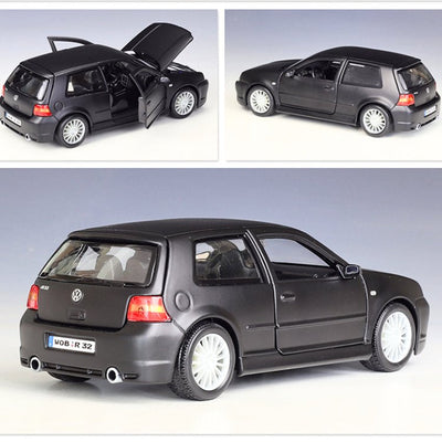 Miniature Volkswagen Golf 4 R32 Échelle 1:24 - détail du montage - Becquet Voiture