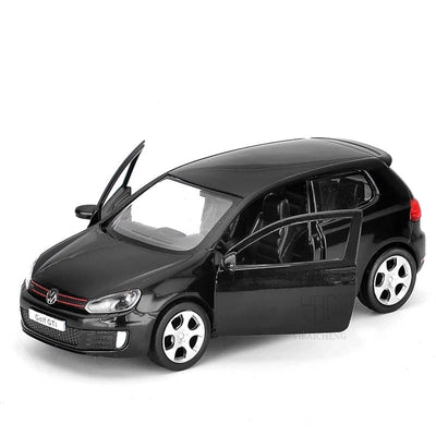 Miniature VW Golf 6 GTI 1:36 - packshot studio - Becquet Voiture