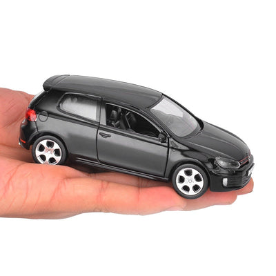 Miniature VW Golf 6 GTI 1:36 - vue rapprochée - Becquet Voiture