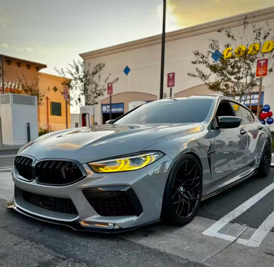 Modules LED DRL Jaunes Angel Eyes Look CSL BMW Série 8 G15 - vue de trois-quarts - Becquet Voiture
