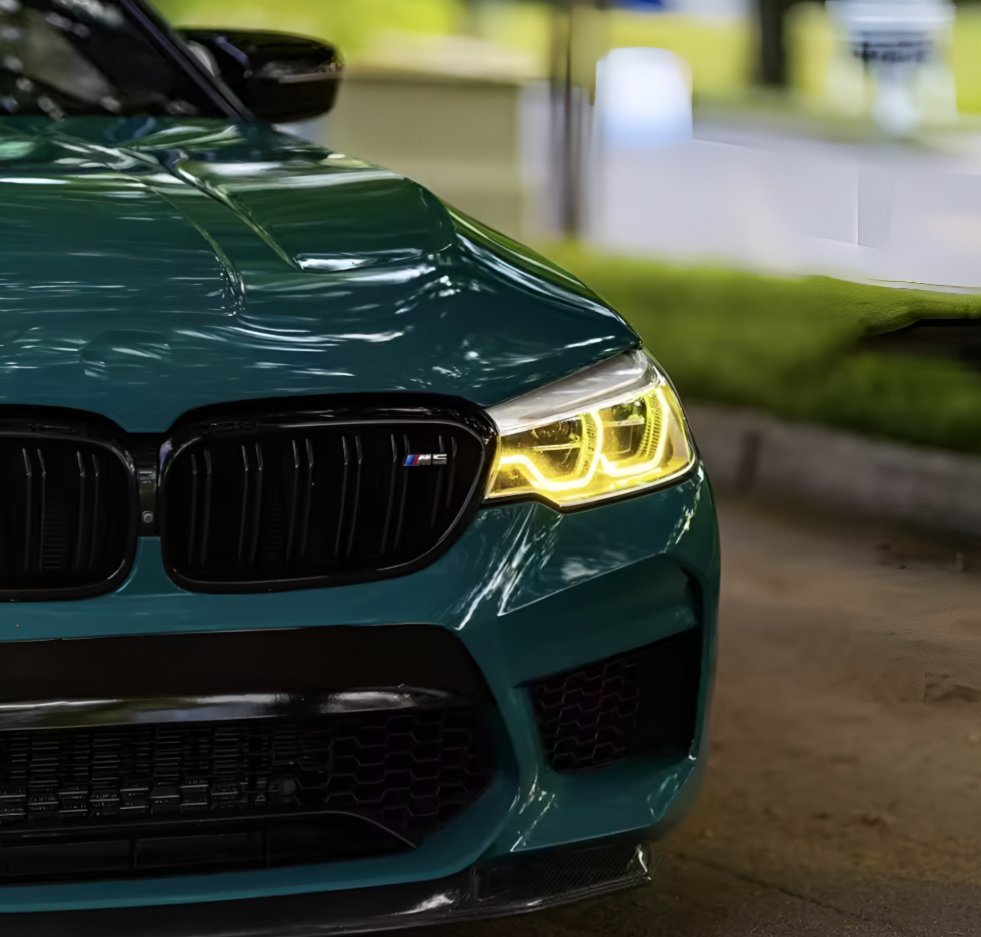 Modules LED DRL Jaunes Look CSL BMW Série 5 G30 - vue de face - Becquet Voiture
