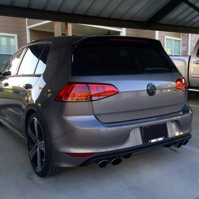 Pack emblèmes noirs VW Golf 7 - installé sur véhicule 2 - Becquet Voiture