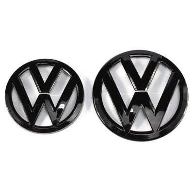Pack emblèmes noirs VW Golf 7 - vue de face 2 - Becquet Voiture