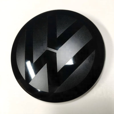 Pack emblèmes noirs VW Golf 7 - vue rapprochée - Becquet Voiture