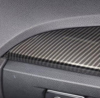 Pack inserts carbone BMW Série 1 F20 - détail du montage - Becquet Voiture