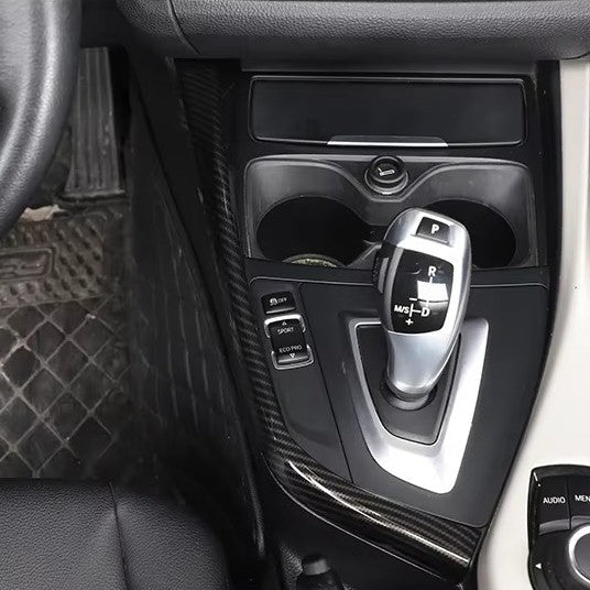 Pack inserts carbone BMW Série 1 F20 - installé sur véhicule 2 - Becquet Voiture