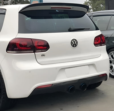Pack logos noirs VW Golf 6 - vue arrière - Becquet Voiture