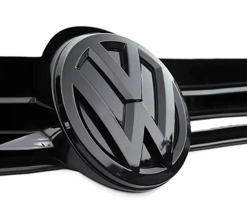 Pack logos noirs VW Golf 6 - vue de face - Becquet Voiture
