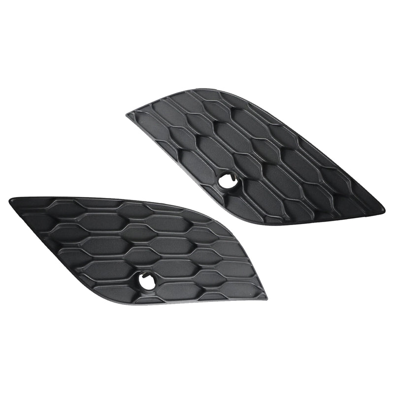 Paire Caches Antibrouillard Jeep Grand Cherokee 2017-2022 68335072AA - vue de trois-quarts 2 - Becquet Voiture