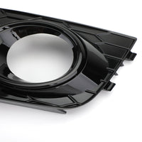 Paire de Grilles Antibrouillard Nid d'Abeille pour Audi A4 B8 RS4 2009-2012 - vue de trois-quarts - Becquet Voiture