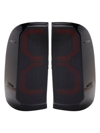 Paire Feux Arrière Dynamiques Toyota Hilux Vigo 2012-2014 - en situation - Becquet Voiture