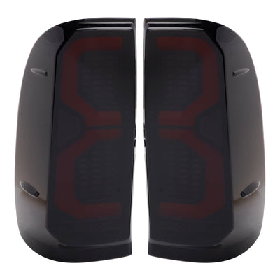 Paire Feux Arrière Dynamiques Toyota Hilux Vigo 2012-2014 - vue de face - Becquet Voiture