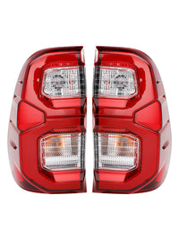 Paire Feux Arrière LED Toyota Hilux Revo Rocco 2015-2021 Rouge - vue de face - Becquet Voiture
