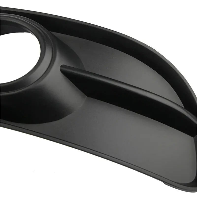 Paire Grilles Protection Phares Antibrouillard Audi A4 B7 S-Line 2005-2008 - en situation - Becquet Voiture