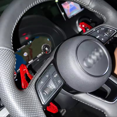 Palette au volant Audi R8 fibre de carbone - vue de profil - Becquet Voiture