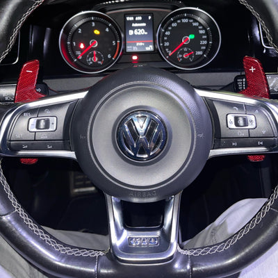 Palette au volant Carbone Golf 7 R, GTD, GTI, Polo, Scirocco - vue de profil - Becquet Voiture