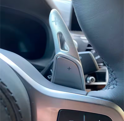 Palettes au volant aluminium BMW Série 1 M135i F40 2019-2024 - vue arrière - Becquet Voiture