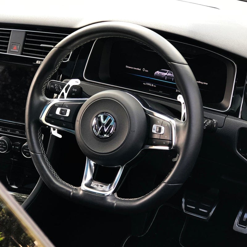 Palettes au volant Performance aluminium VW Scirocco Phase 2 2015-2017 - vue de face - Becquet Voiture