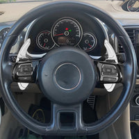 Palettes au volant Volkswagen Golf 5, 6 et Passat B6 - vue de trois-quarts - Becquet Voiture