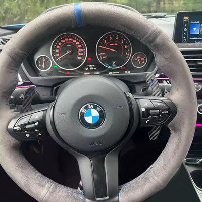 Palettes Volant M-Comp Carbone BMW Série 1 F40 2019-2024 - packshot studio 2 - Becquet Voiture