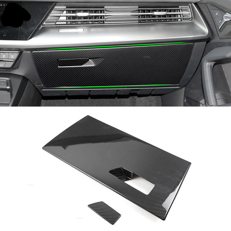 Panneau Boîte à gant Carbone A3 S3 RS3 8Y - installé sur véhicule - Becquet Voiture