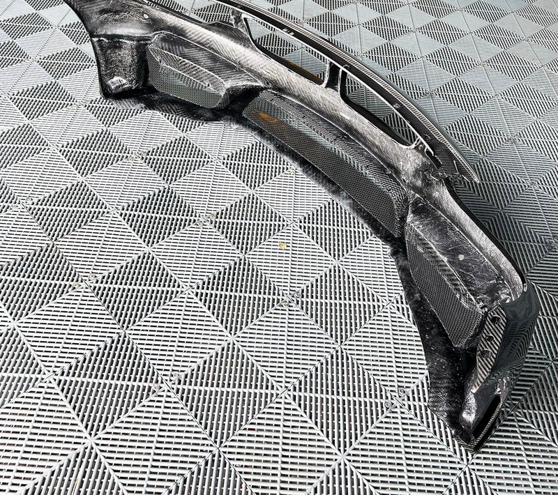 Pare-chocs Avant 3D Fibre Carbone BMW F80 F82 - vue arrière - Becquet Voiture