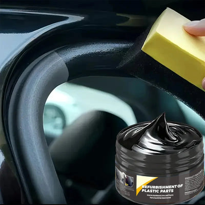 Pâte Réparation Plastique Intérieur Extérieur Voiture - vue rapprochée - Becquet Voiture