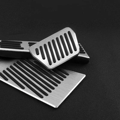 Pédales Aluminium BMW Série 5 6 7 F10 F11 F01 - vue de trois-quarts - Becquet Voiture