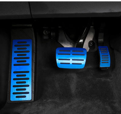 Pédales Aluminium Carbone Audi Q5 A4 A6 Q7 - installé sur véhicule - Becquet Voiture