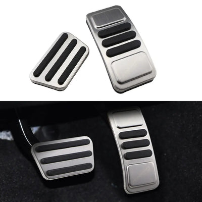 Pédales Inox Ford Mustang 2015-2021 Boîte Auto - vue de trois-quarts - Becquet Voiture