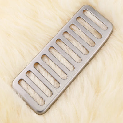 Pédales Inox Ford Mustang 2015-2021 Boîte Auto - vue rapprochée - Becquet Voiture