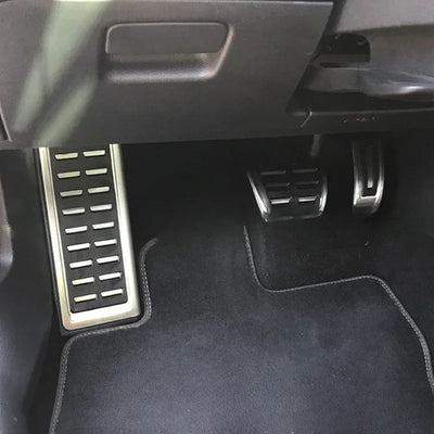 Pédales Inox Volkswagen Golf 7 8 GTI Polo Passat - vue de profil - Becquet Voiture