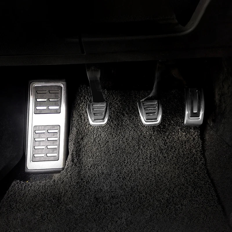 Pédales Inox Volkswagen Polo Golf Passat - vue de face - Becquet Voiture