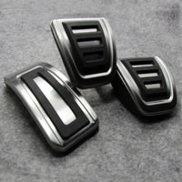 Pédales Inox VW Golf 4 Polo Audi A3 SEAT Leon - vue de trois-quarts - Becquet Voiture
