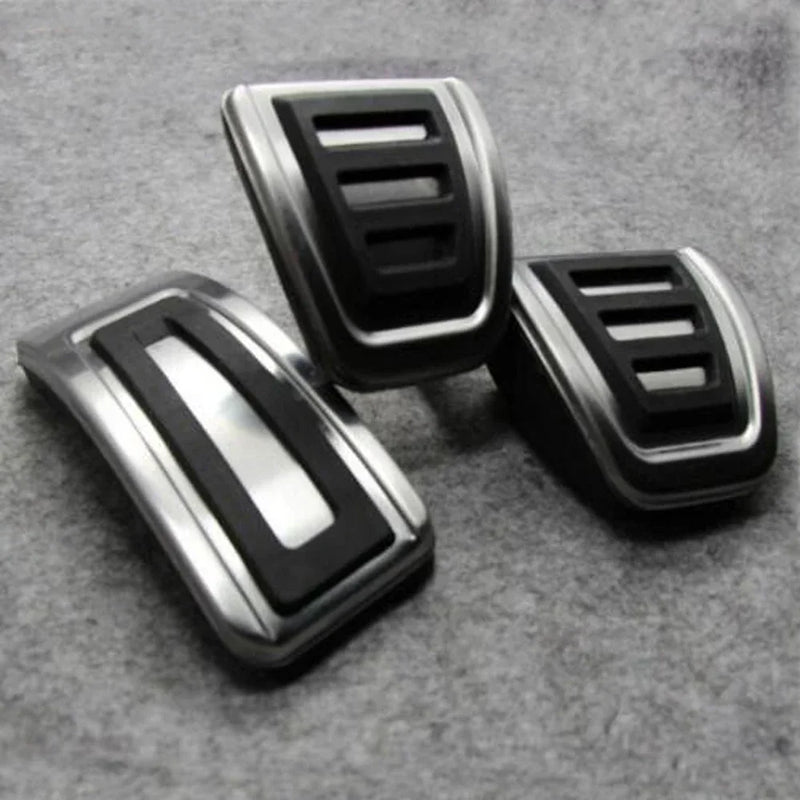 Pédales Inox VW Golf 4 Polo Audi A3 SEAT Leon - vue de trois-quarts - Becquet Voiture