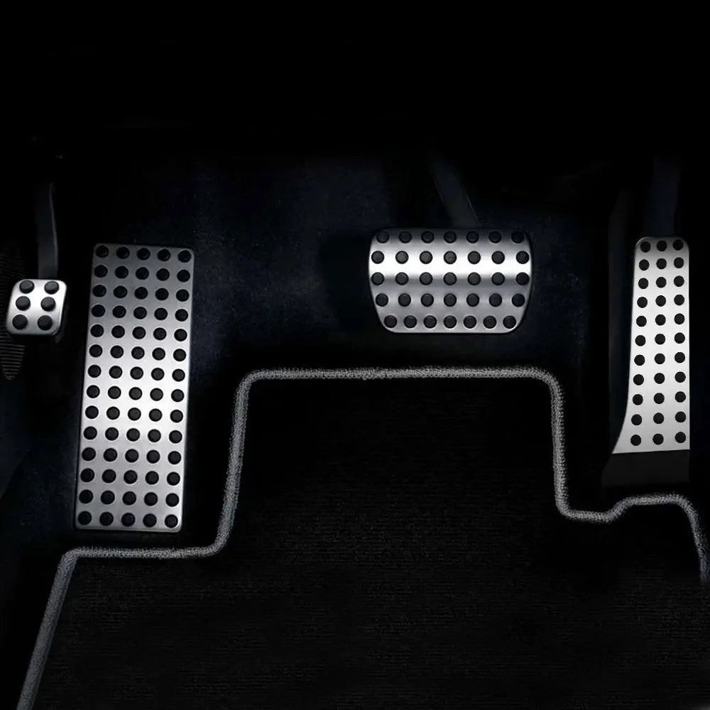 Pédales Sport Mercedes Classe C E S CLK SLK - vue de face - Becquet Voiture