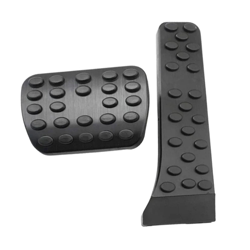Sport Pedals Mercedes C-Class E-Class S-Class GLC GLE - fitting detail - Becquet Voiture