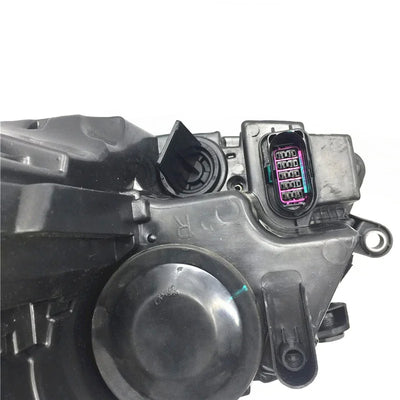Phare Avant Volkswagen Jetta VI 2010-2015 - installé sur véhicule - Becquet Voiture