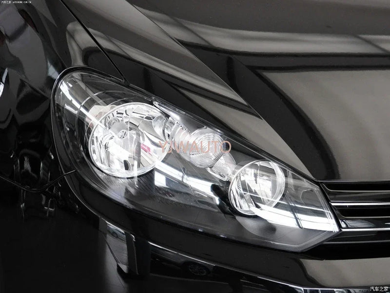 Front Headlights VW Golf 6 2011-2014 - fitted on vehicle - Becquet Voiture
