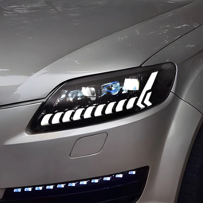 Phares LED Audi Q7 2006-2015 Projecteur Dynamique - vue de trois-quarts - Becquet Voiture
