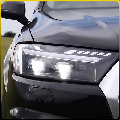 Phares LED Audi Q7 2016-2019 à Projecteur - vue de trois-quarts - Becquet Voiture