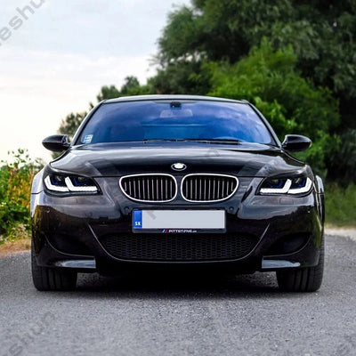 Phares LED BMW Série 5 E60 E61 M5 DRL 2003-2010 - vue de trois-quarts - Becquet Voiture