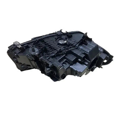 Phares LED BMW Série 5 G30 G38 2017-2020 - vue de trois-quarts - Becquet Voiture