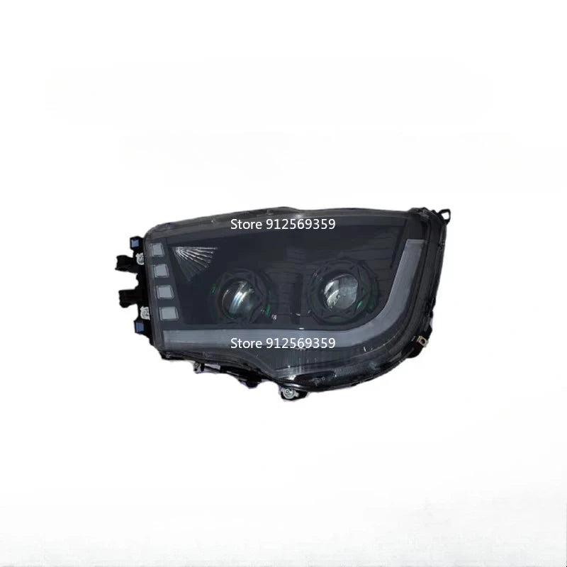LED Headlights for Mercedes AROCS 4143 3343 Truck - fitting detail - Becquet Voiture